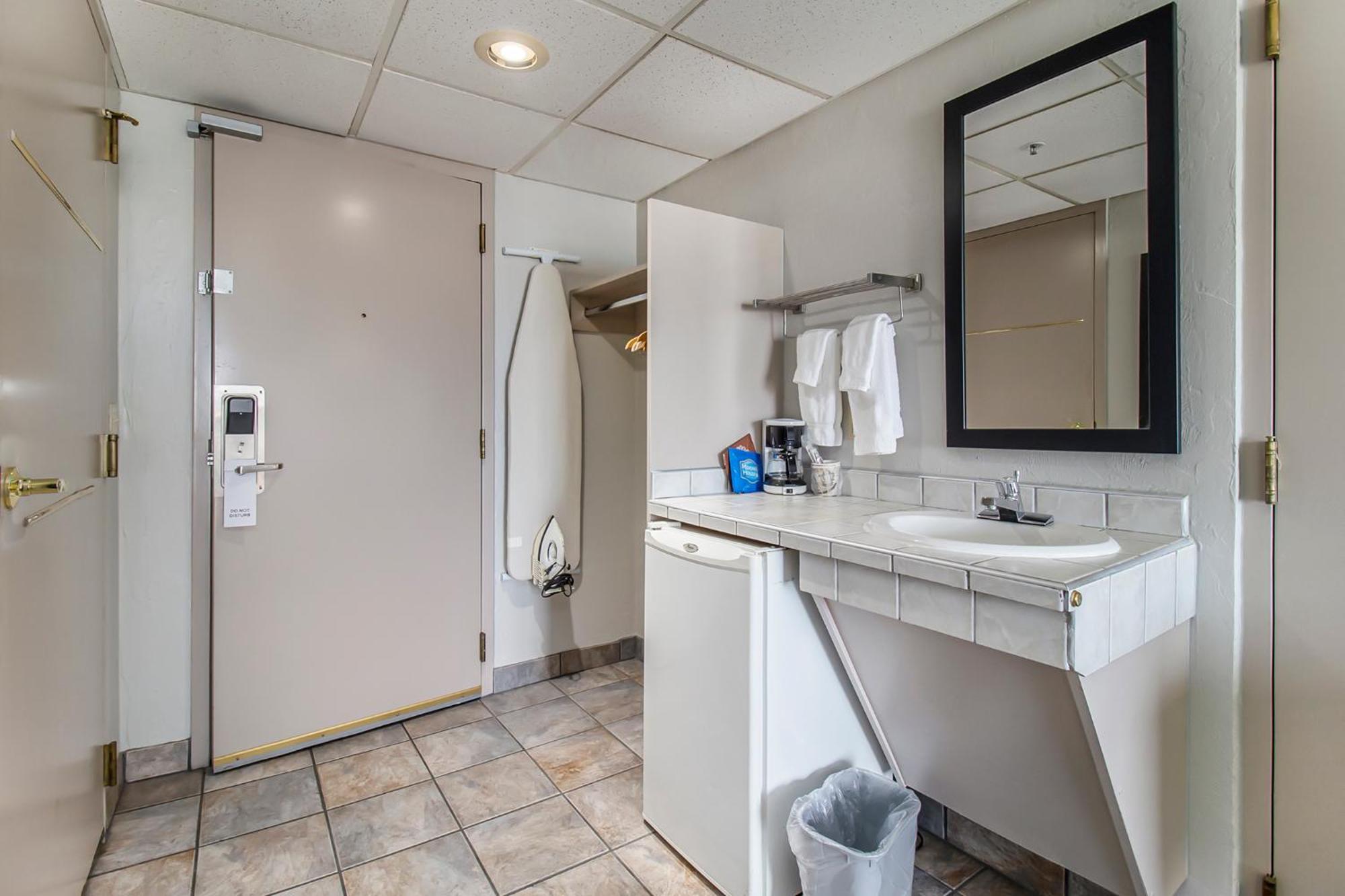 Dunes Waterfront 3* Mears