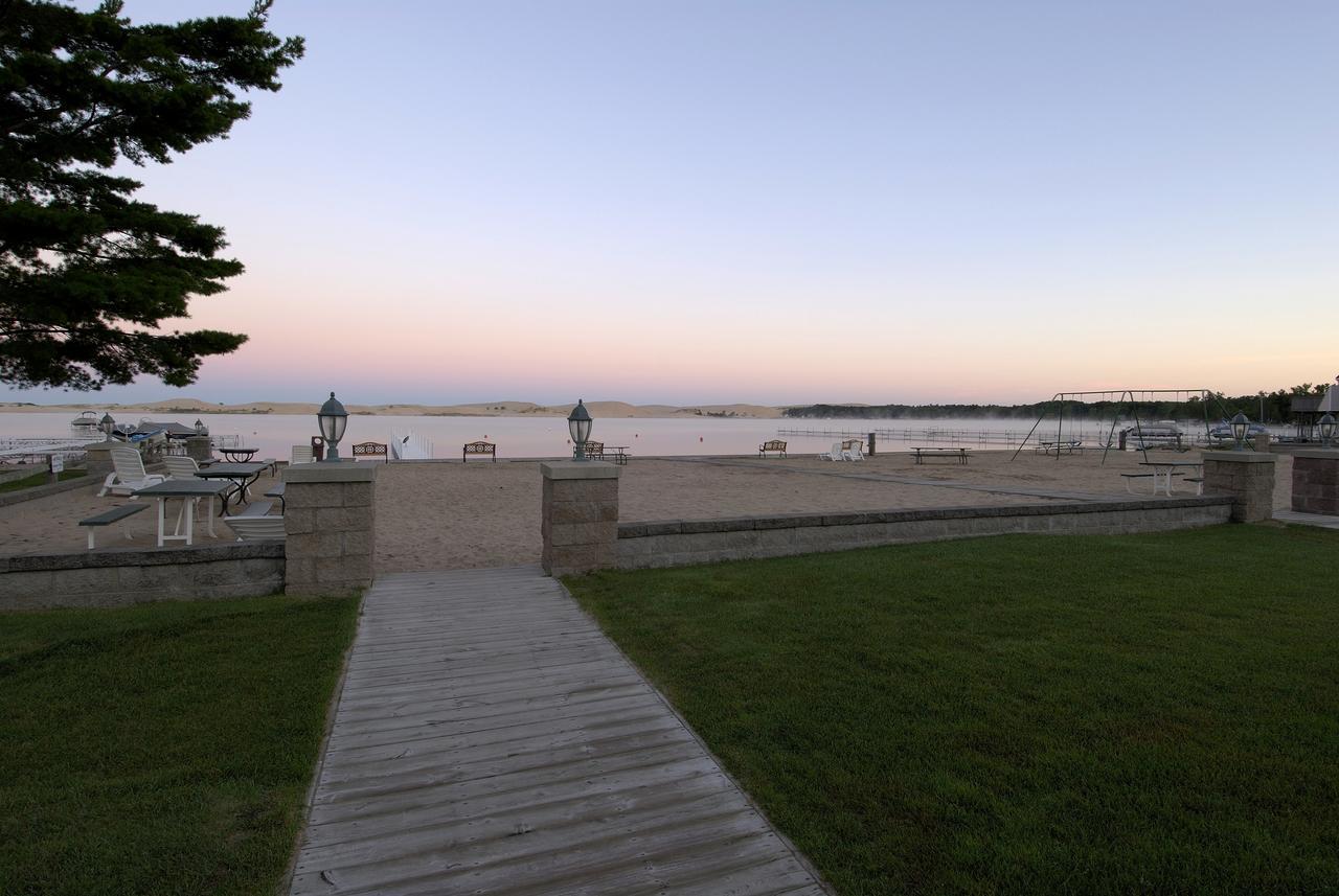 Dunes Waterfront Hotel Mears