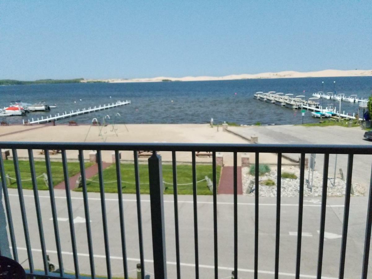 Hotel Dunes Waterfront
