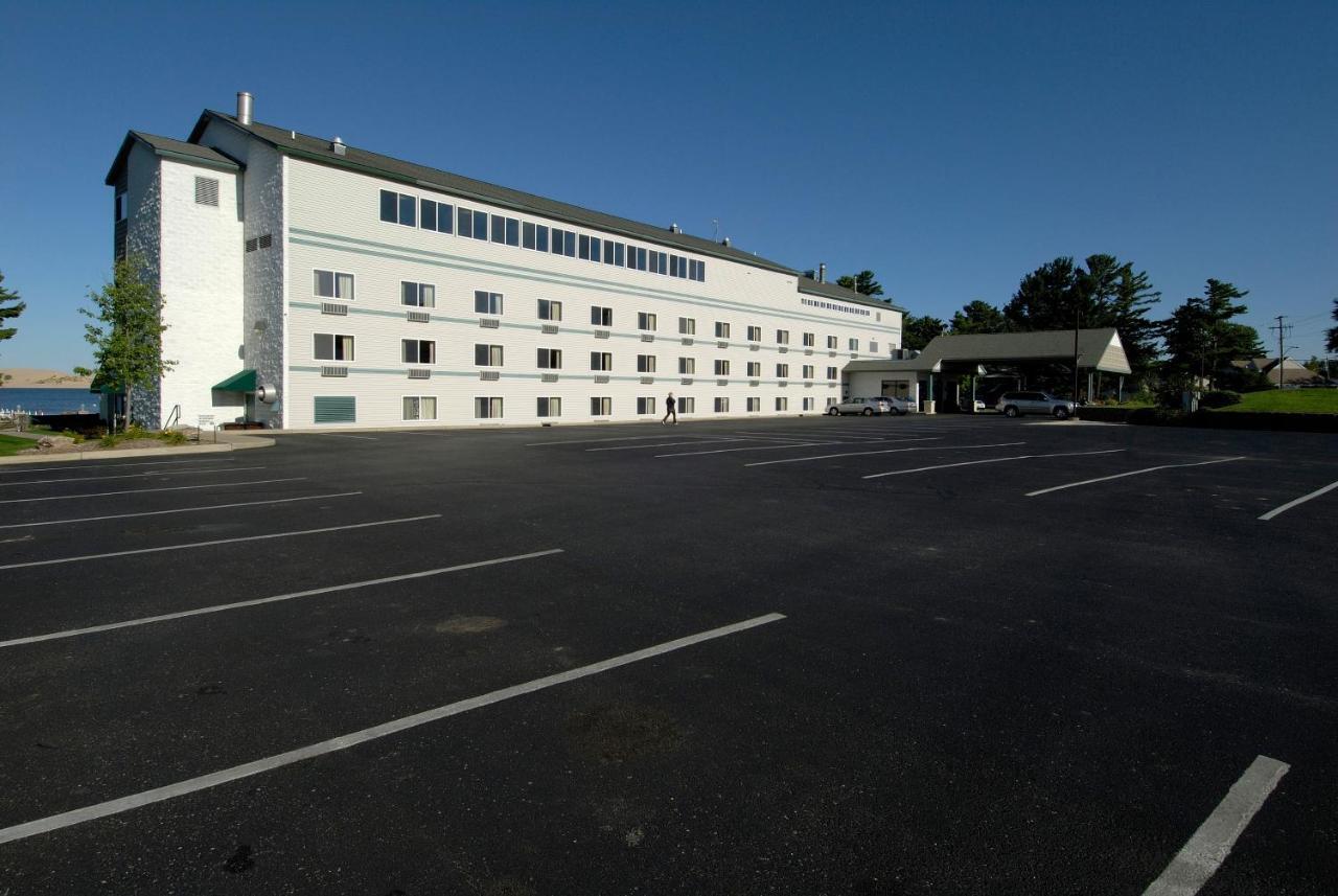 Dunes Waterfront Hotel Mears